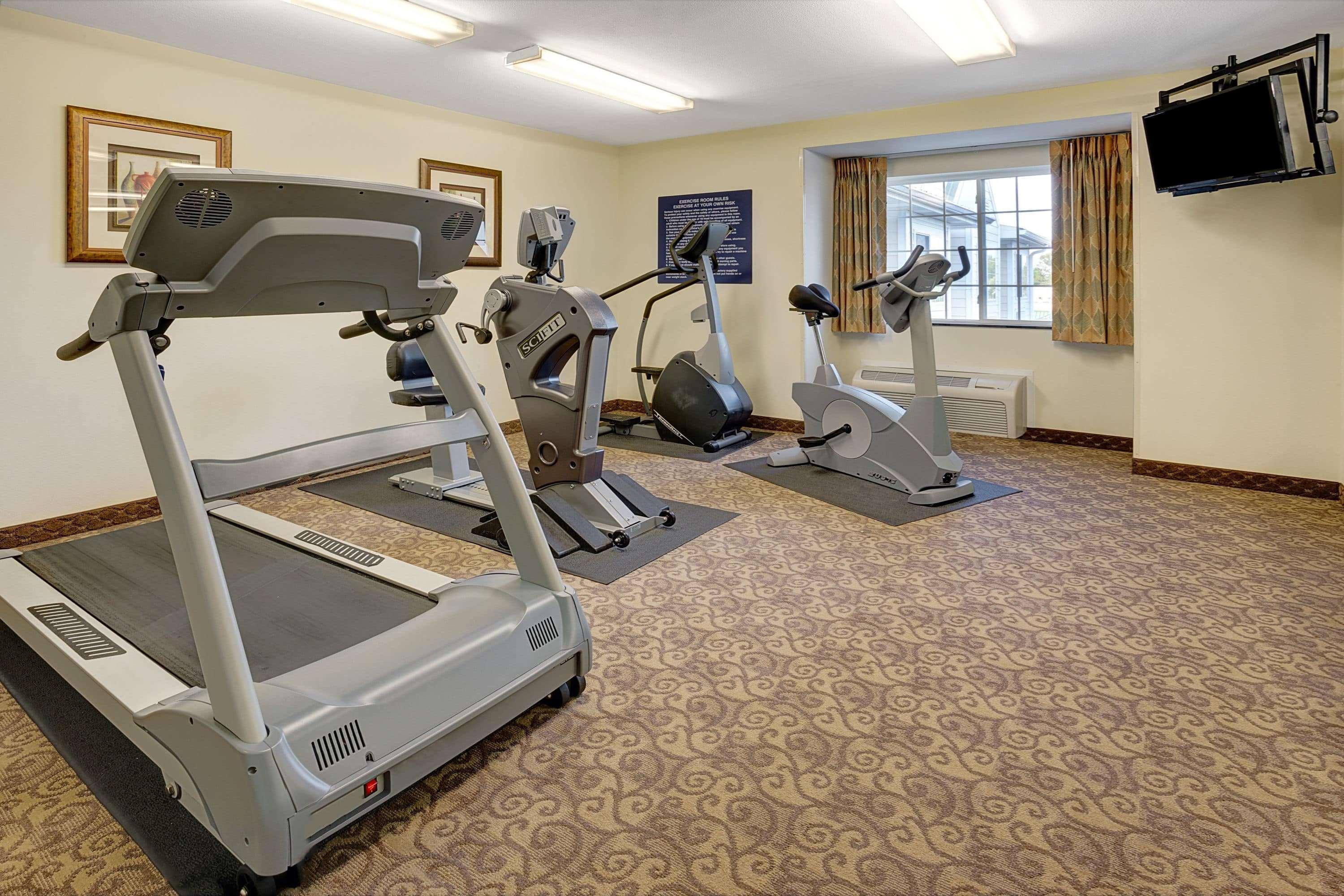 Microtel Inn & Suites By Wyndham Indianapolis Airport Экстерьер фото