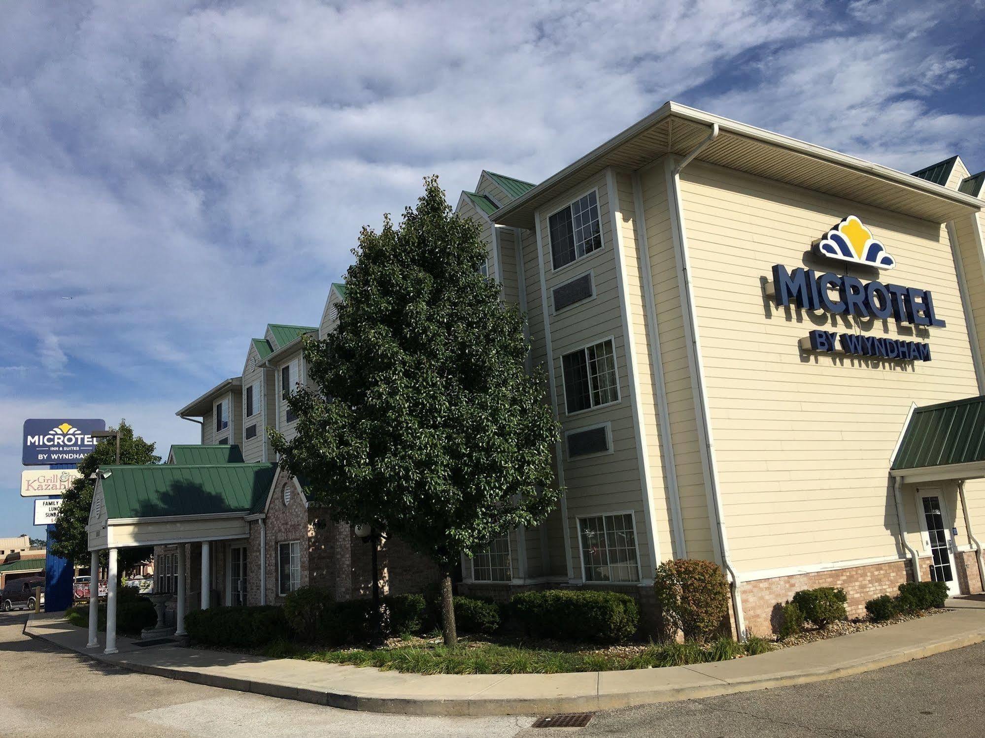 Microtel Inn & Suites By Wyndham Indianapolis Airport Экстерьер фото